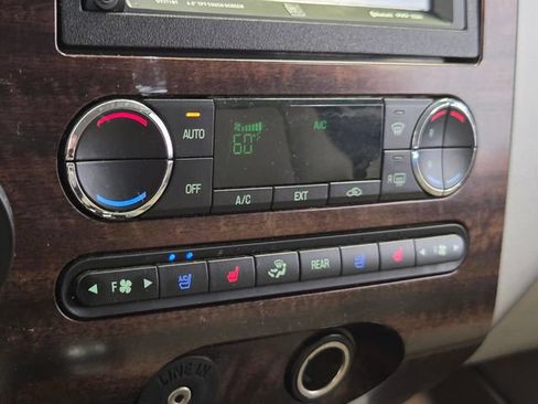 Used 2008 Ford Expedition Limited RWD image 21