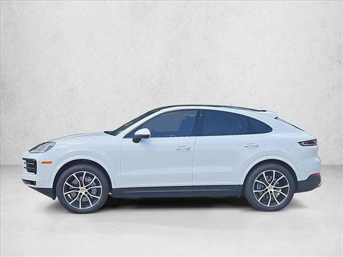 Used 2024 Porsche Cayenne Coupe AWD/4WD image 9