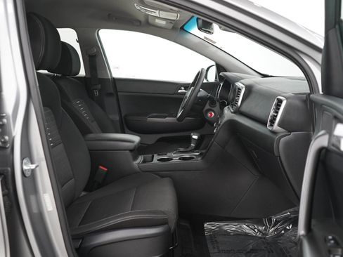 Used 2021 Kia Sportage LX w/ LX AWD Popular Package image 11