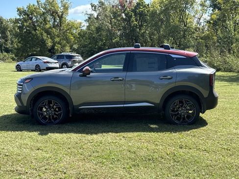 New 2026 Nissan Kicks SR w/ SR Premium Package image 11