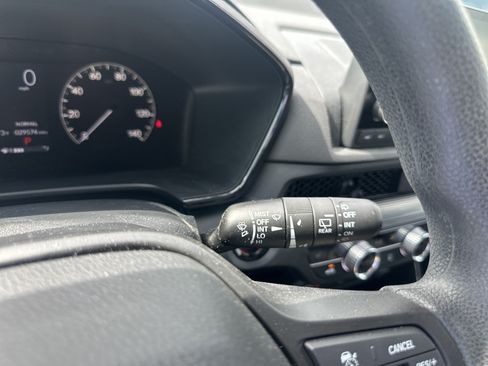 Used 2024 Honda CR-V EX image 23