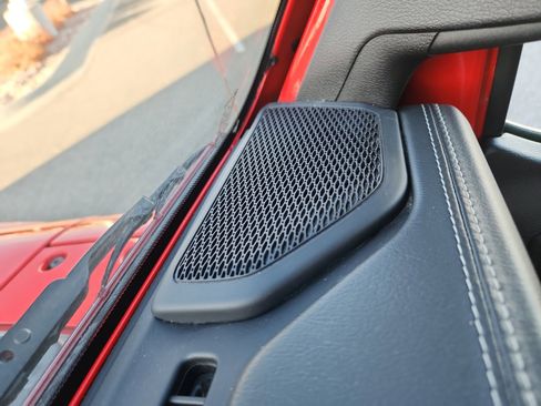 Used 2019 Jeep Wrangler Moab w/ Quick Order Package 24M Moab image 28