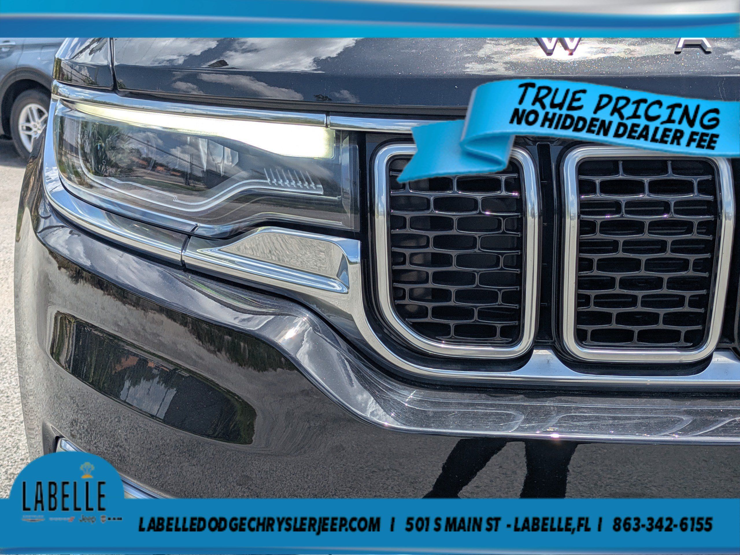Used 2024 Jeep Wagoneer Series III w/ Premium Group I AWD/4WD image 10
