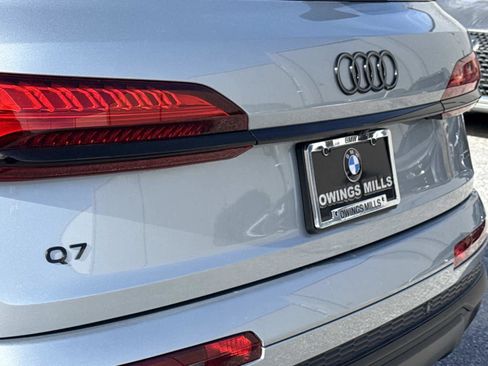 Used 2025 Audi Q7 3.0T Prestige w/ Prestige Package image 11