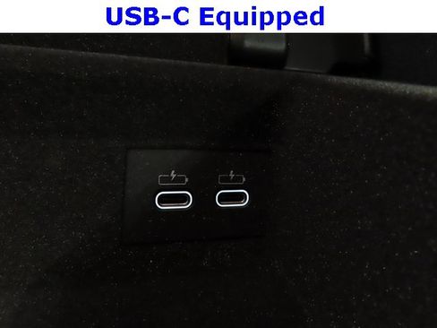 Used 2025 BMW 740i image 49