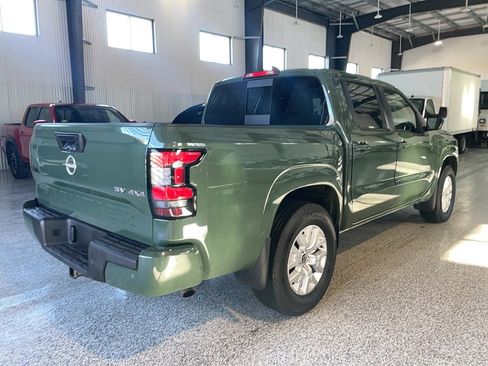 Used 2023 Nissan Frontier SV w/ SV Premium Package image 24