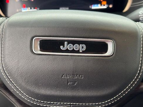 Used 2022 Jeep Grand Cherokee L Overland w/ Luxury Tech Group IV image 19