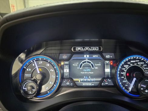 Used 2019 RAM 1500 Limited AWD/4WD image 6