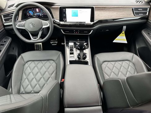 New 2026 Volkswagen Atlas SEL Premium R-Line image 11