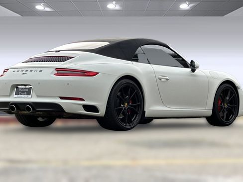 Used 2018 Porsche 911 Carrera S image 8
