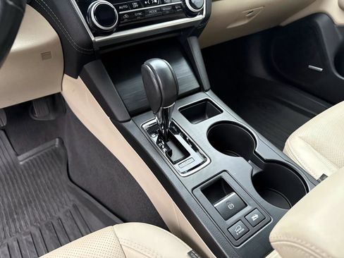 Used 2019 Subaru Outback 2.5i Limited image 27