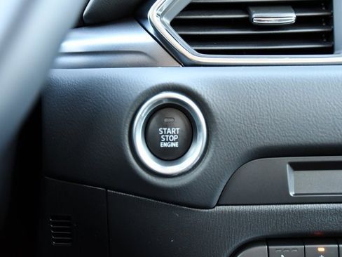 New 2025 MAZDA CX-5 AWD 2.5 S w/ Preferred Package image 13