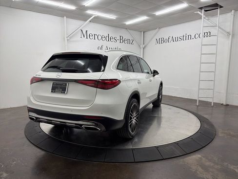 Used 2026 Mercedes-Benz GLC 300 image 7