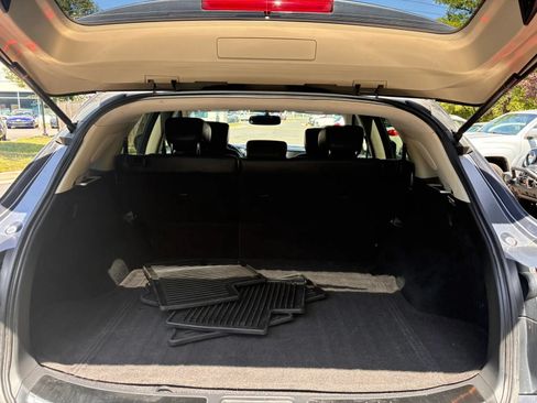 Used 2011 INFINITI FX35 AWD w/ Premium Pkg image 37
