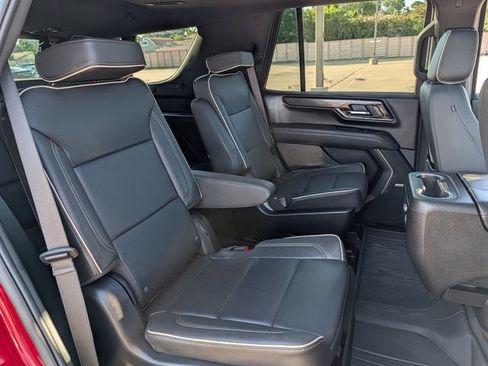 Used 2025 GMC Yukon Elevation w/ LPO, Floor Liner Package RWD image 29