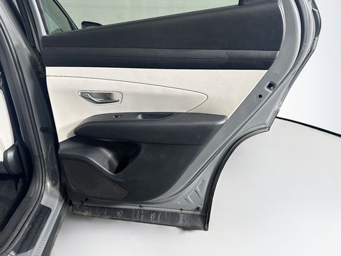 Used 2025 Hyundai Tucson SEL FWD image 32