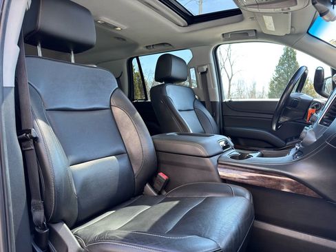 Used 2018 Chevrolet Tahoe LT image 32