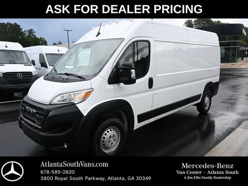 Used 2024 RAM ProMaster 2500 w/ Convenience Group FWD image 1