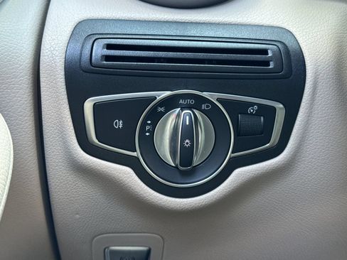 Certified 2023 Mercedes-Benz GLC 300 4MATIC Coupe image 29