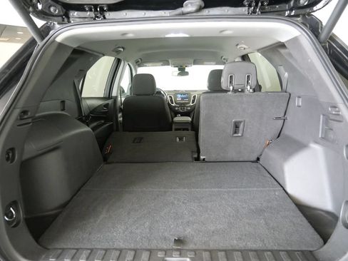 Used 2020 Chevrolet Equinox LT AWD/4WD image 26