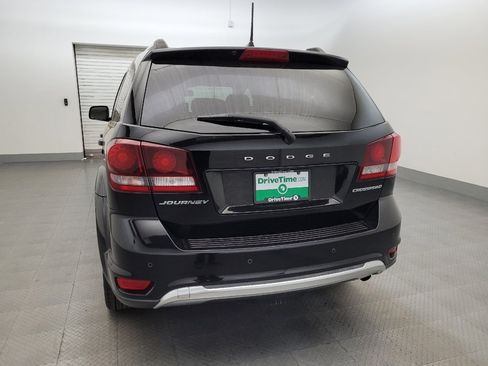 Used 2020 Dodge Journey Crossroad FWD image 6