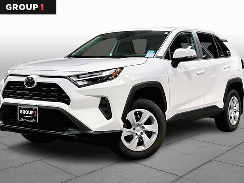 Certified 2025 Toyota RAV4 LE image 1