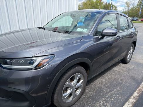 Used 2023 Honda HR-V LX image 3