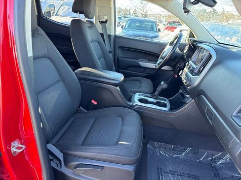 Used 2019 Chevrolet Colorado LT image 8