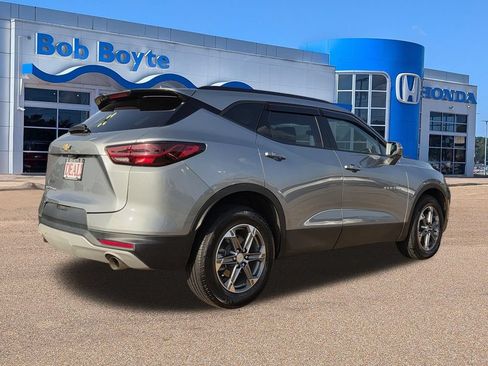 Used 2023 Chevrolet Blazer LT w/ Sound & Technology Package AWD/4WD image 5