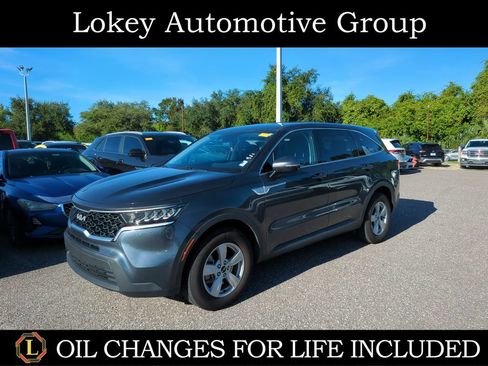 Used 2023 Kia Sorento LX FWD image 1