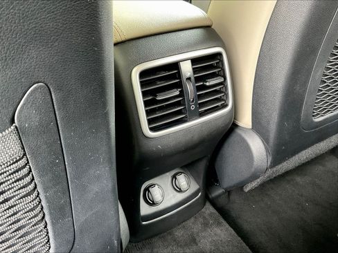 Used 2022 Kia Sportage EX w/ EX Technology Package AWD/4WD image 10