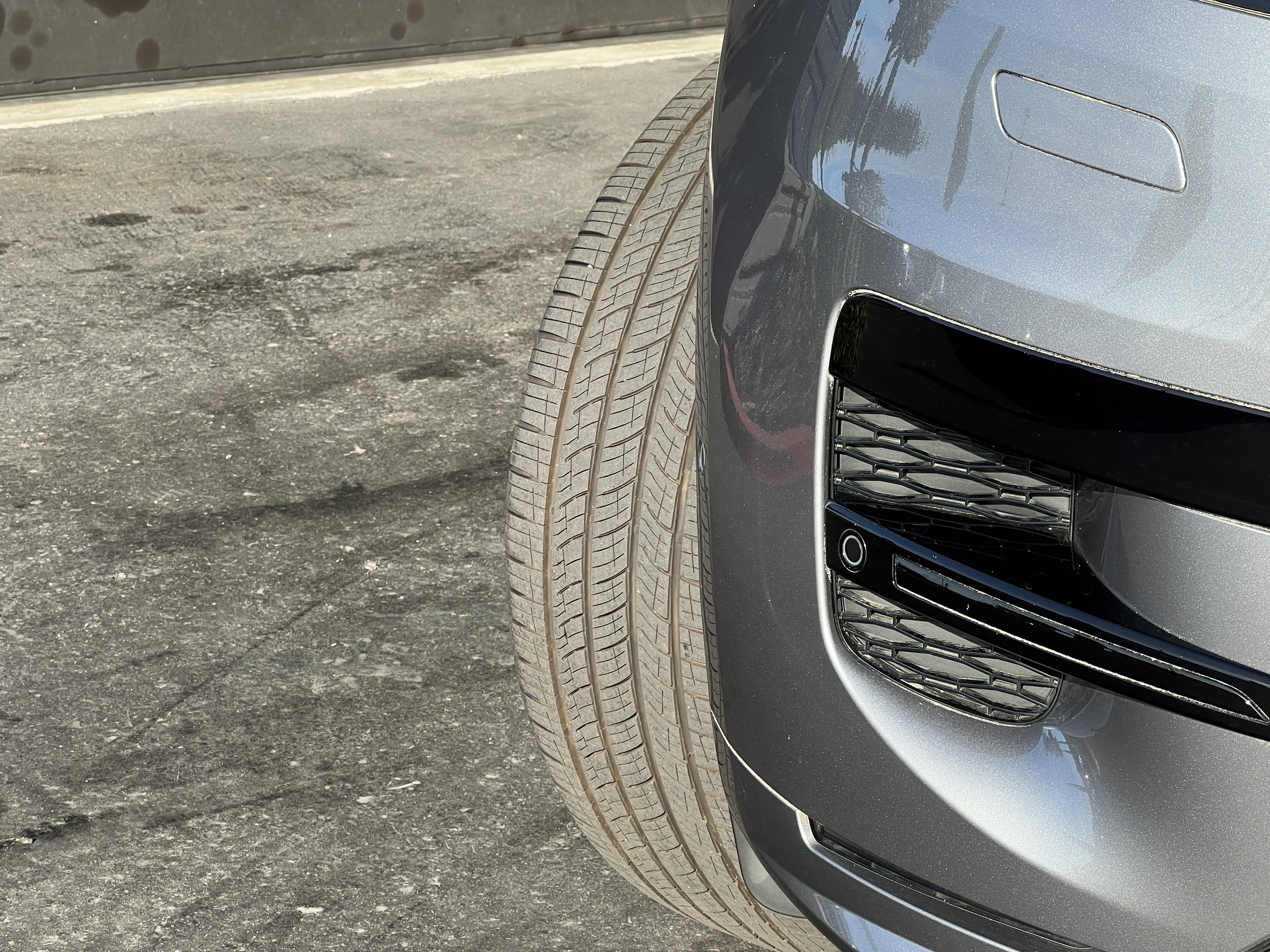 New 2025 Land Rover Range Rover Sport Dynamic SE AWD/4WD image 3