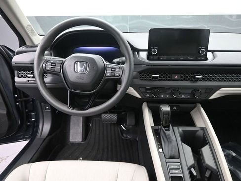 New 2025 Honda Accord SE image 11