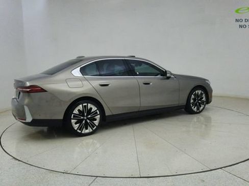 Used 2026 BMW 540i xDrive AWD/4WD image 75