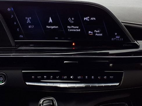 Used 2023 Cadillac Escalade Sport w/ LPO, ONYX Package RWD image 24