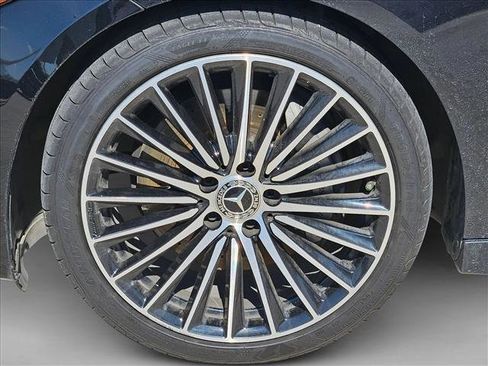 Used 2022 Mercedes-Benz C 300 Sedan image 17