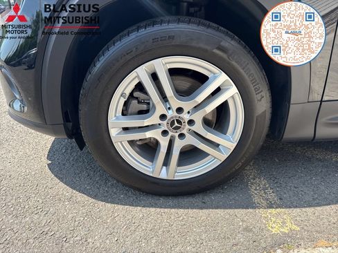 Used 2022 Mercedes-Benz GLB 250 4MATIC w/ Premium Package Lite image 16
