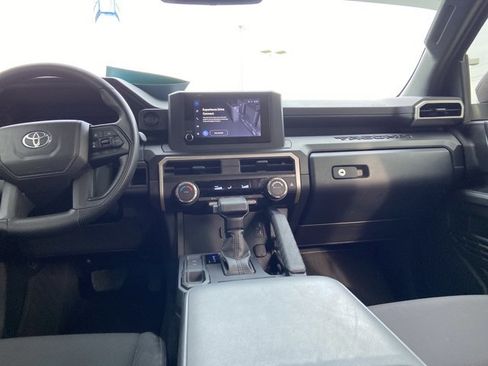 Used 2025 Toyota Tacoma SR image 15