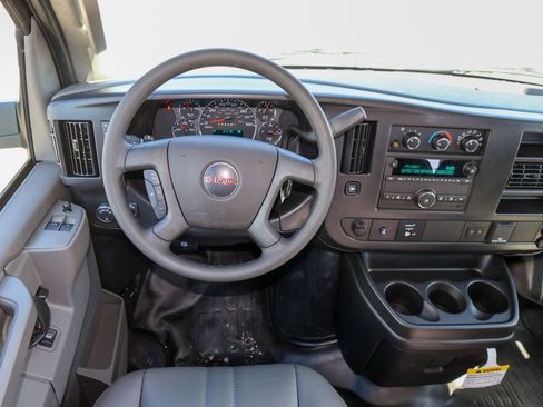 New 2026 GMC Savana 2500 image 11