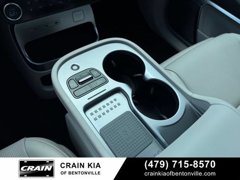 Used 2026 Hyundai Ioniq 9 Limited AWD/4WD image 18