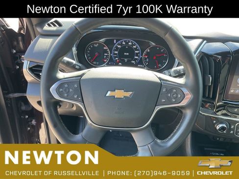 Used 2023 Chevrolet Traverse Premier AWD/4WD image 14