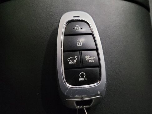 Used 2023 Hyundai Santa Fe SEL AWD/4WD image 32