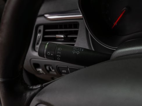 Used 2019 Chevrolet Impala Premier FWD image 58