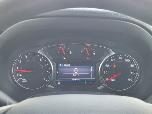 Used 2024 GMC Terrain SLE image 8