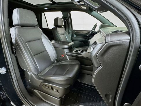 Certified 2022 Chevrolet Tahoe Z71 w/ Z71 Off-Road Package AWD/4WD image 29