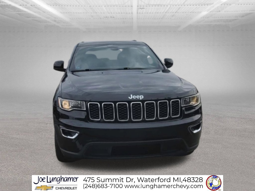 Used 2020 Jeep Grand Cherokee Laredo AWD/4WD image 3