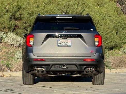 Used 2024 Ford Explorer ST w/ Equipment Group 401A image 10