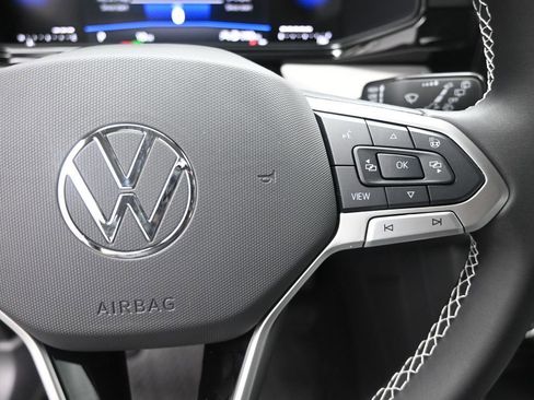 New 2026 Volkswagen Taos S FWD image 14