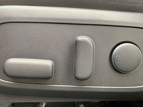 Used 2025 Hyundai Kona SEL image 23