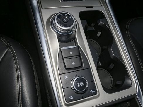 Used 2023 Ford Explorer XLT w/ Equipment Group 202A image 27